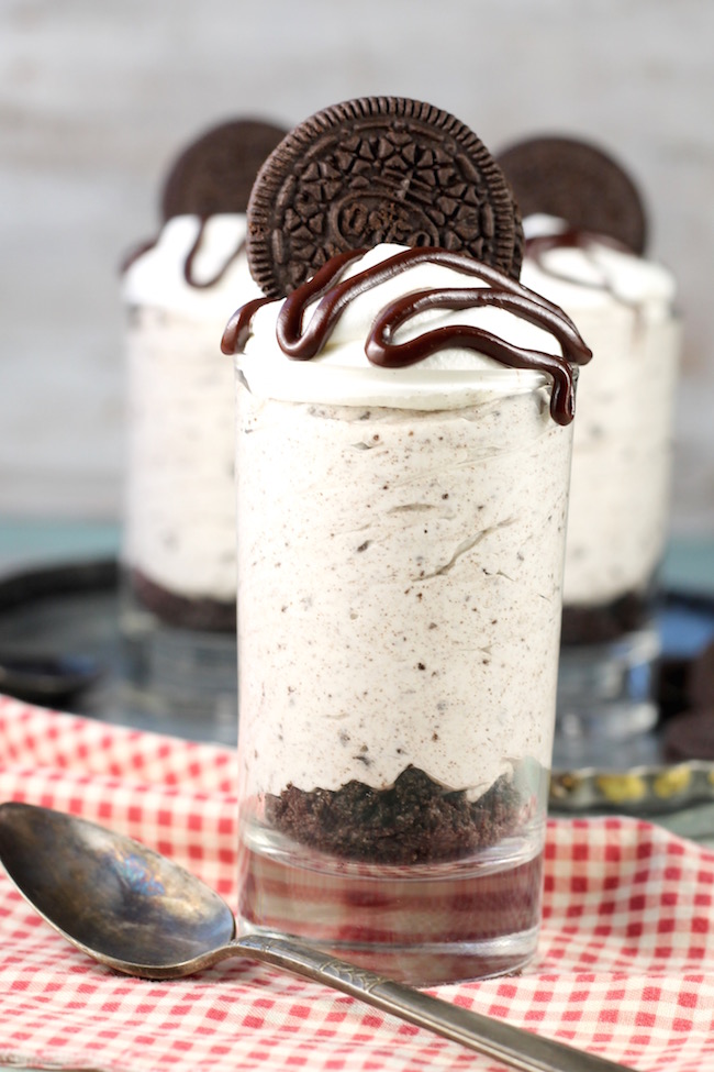 No Bake Oreo Cheesecake - Miss in the Kitchen