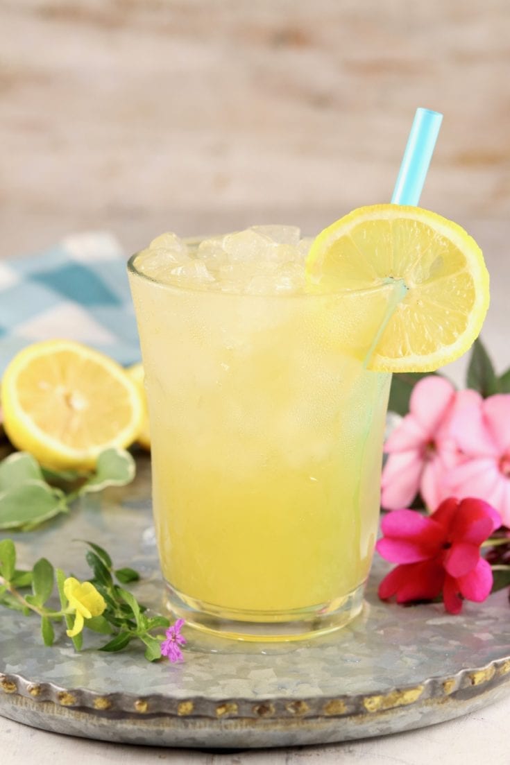 Peach Lemonade {Non Alcoholic Drink} - Miss in the Kitchen