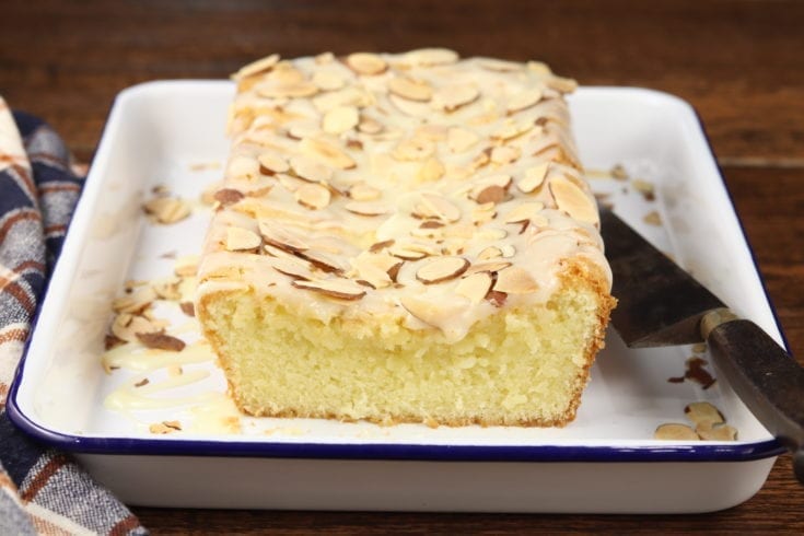 Honey cake with honeyed almond crunch recipe | BBC Good Food