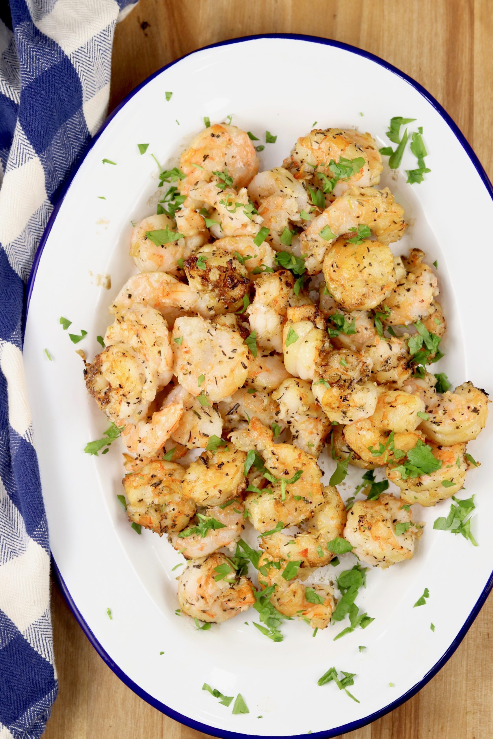 Grilled Garlic Shrimp {Quick & Easy Recipe} - Miss In The Kitchen