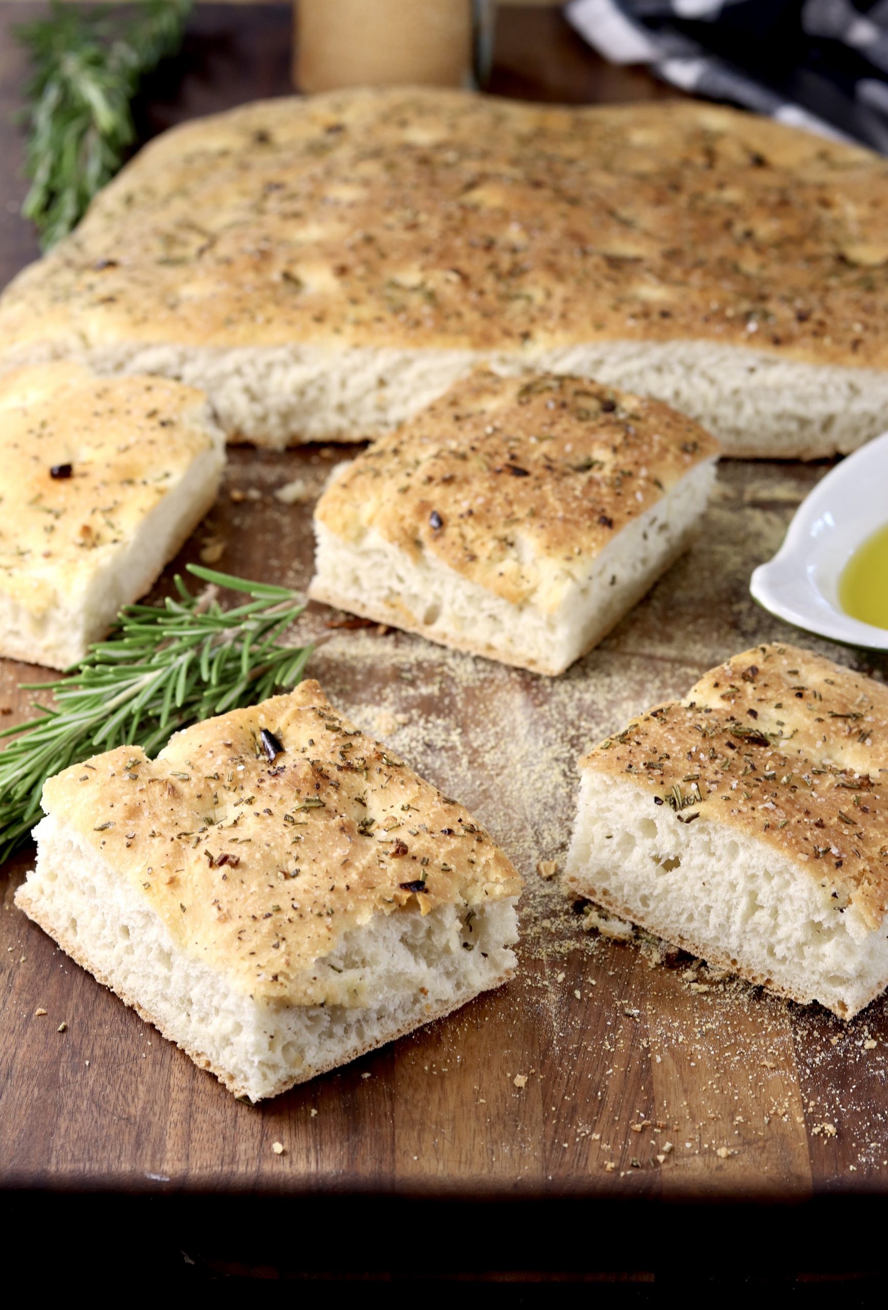 Rosemary Focaccia Bread {Quick Recipe} - Miss In The Kitchen