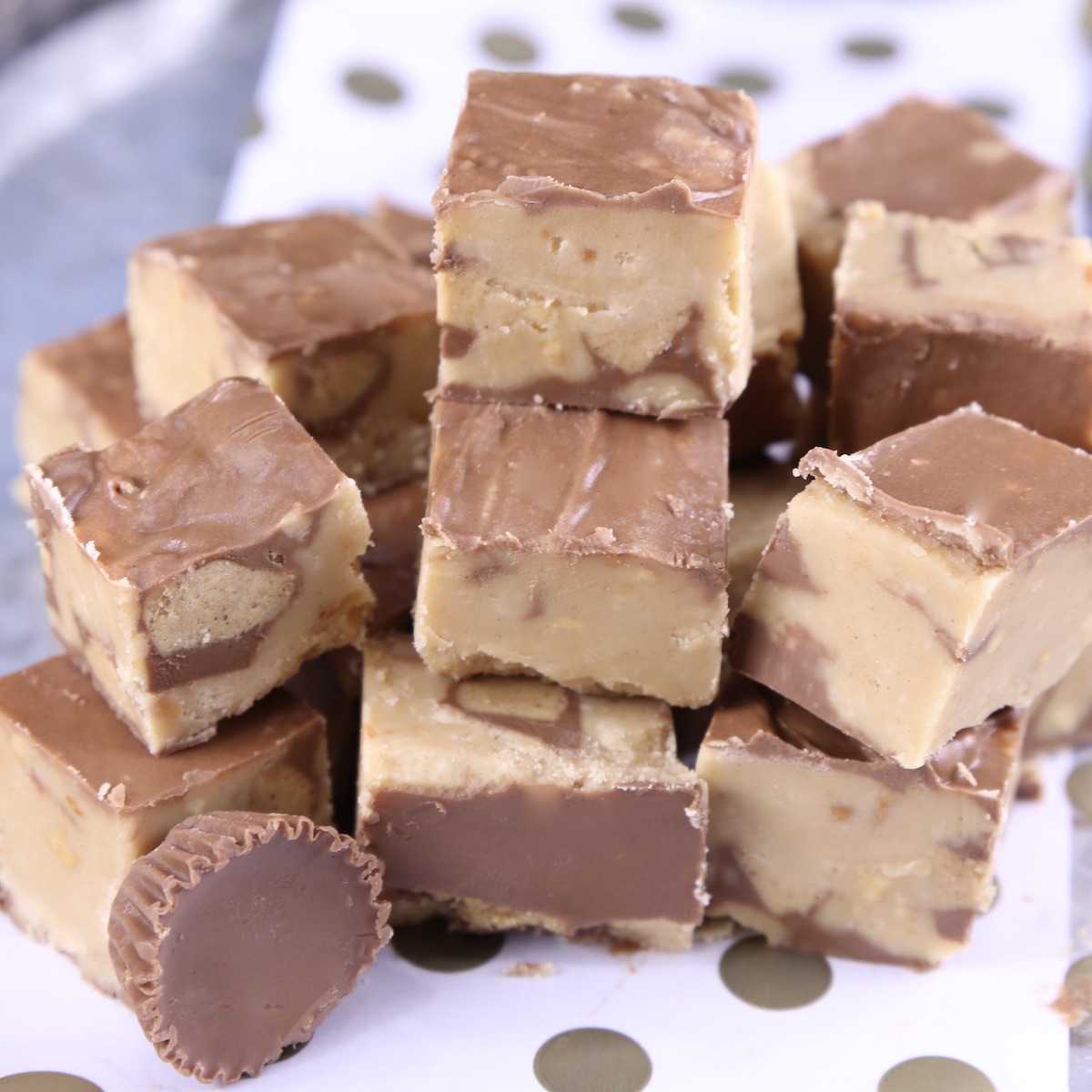 Peanut Butter Cup Fudge {4 Ingredients!} Miss in the Kitchen