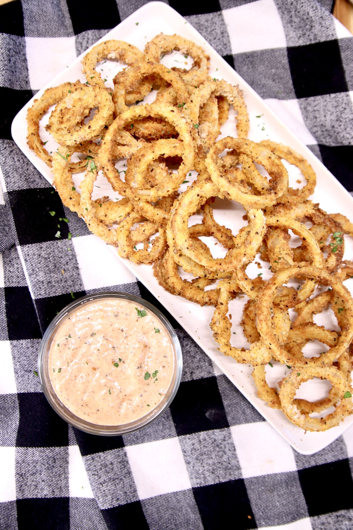 Outback's Blooming Onion and Dipping Sauce 
