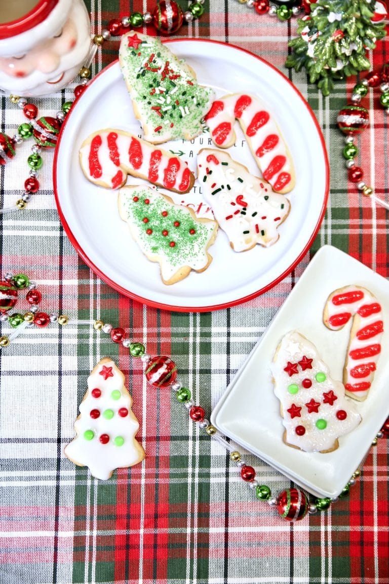 Easy Sugar Cookie Icing Recipe that hardens - Miss in the Kitchen