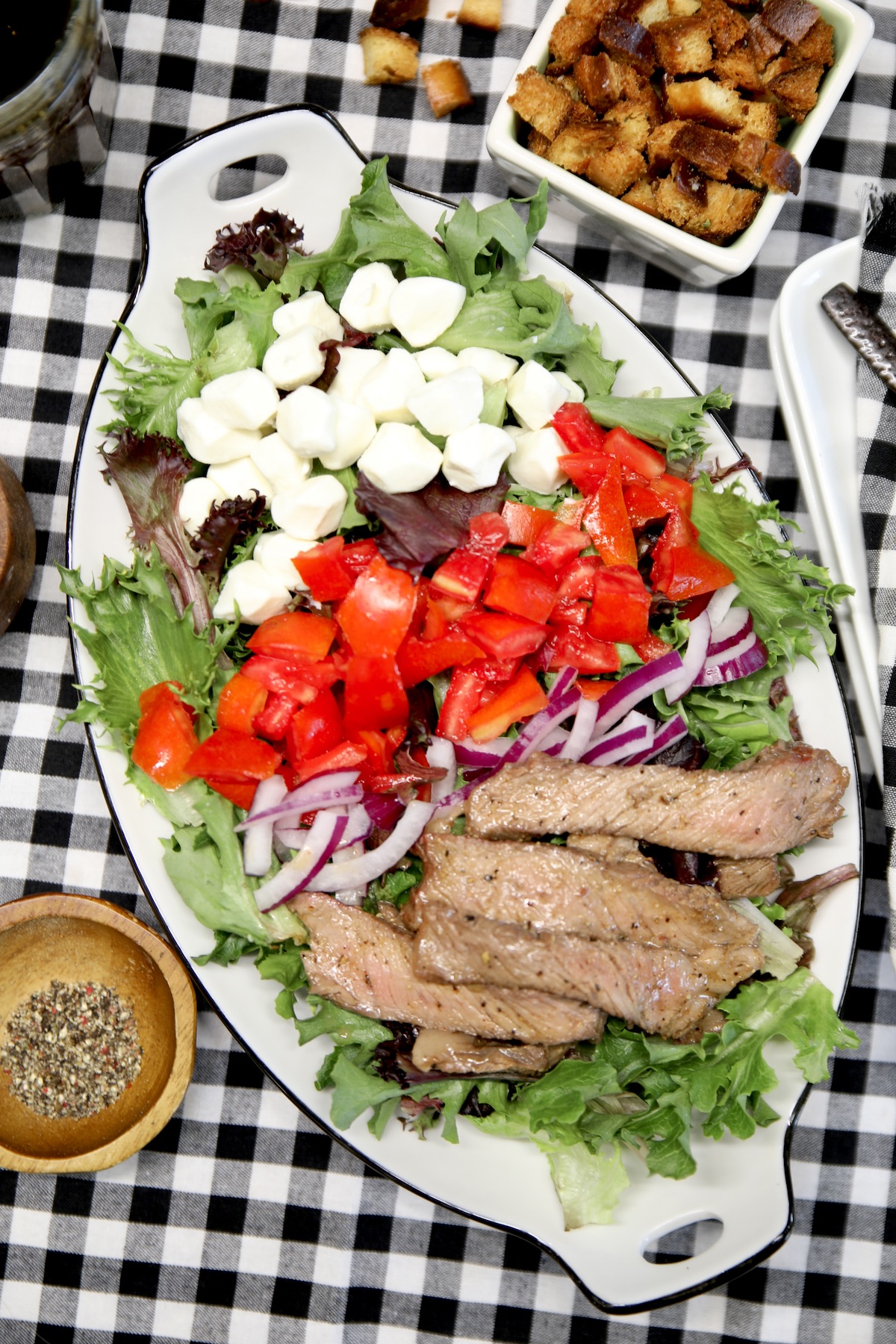 Platter of grilled steak salad.