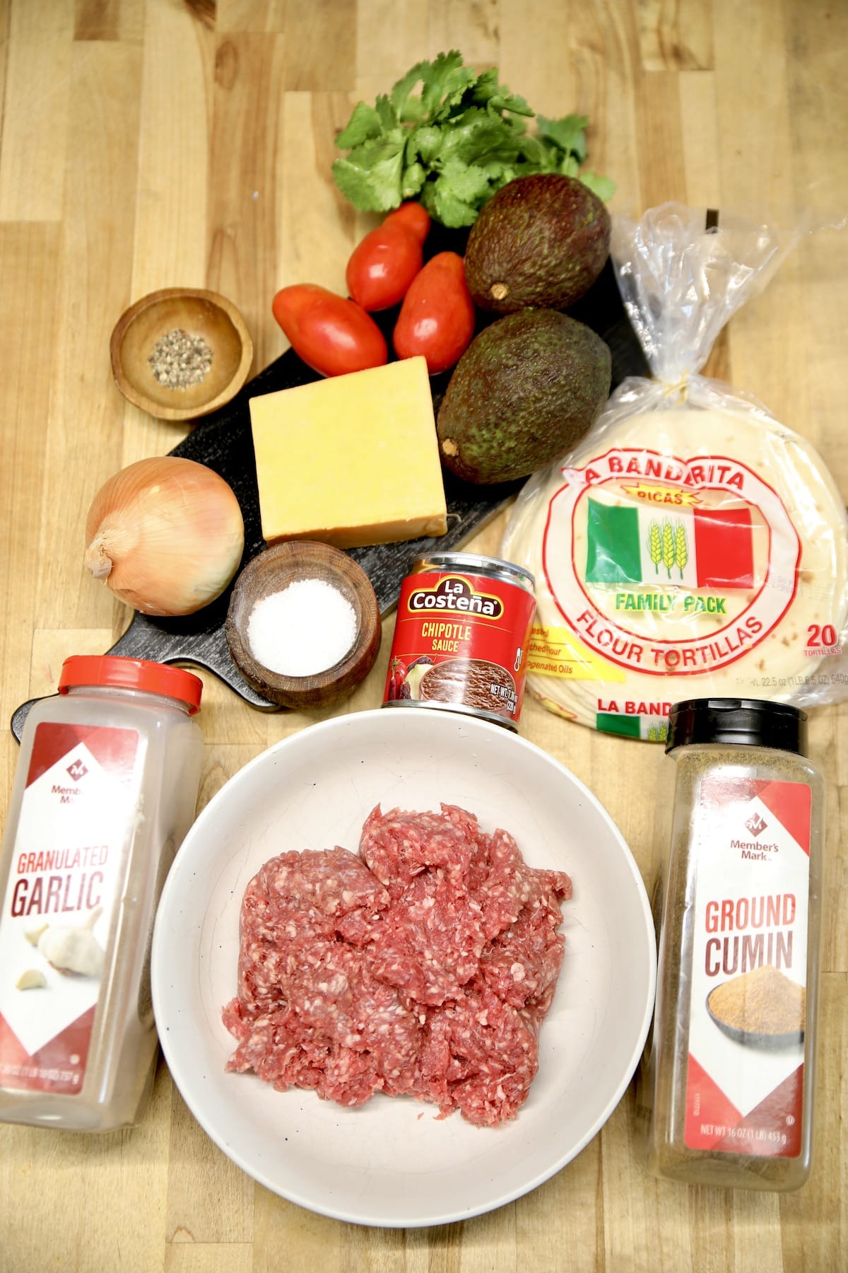 Ingredients for chipotle ground beef taquitos.