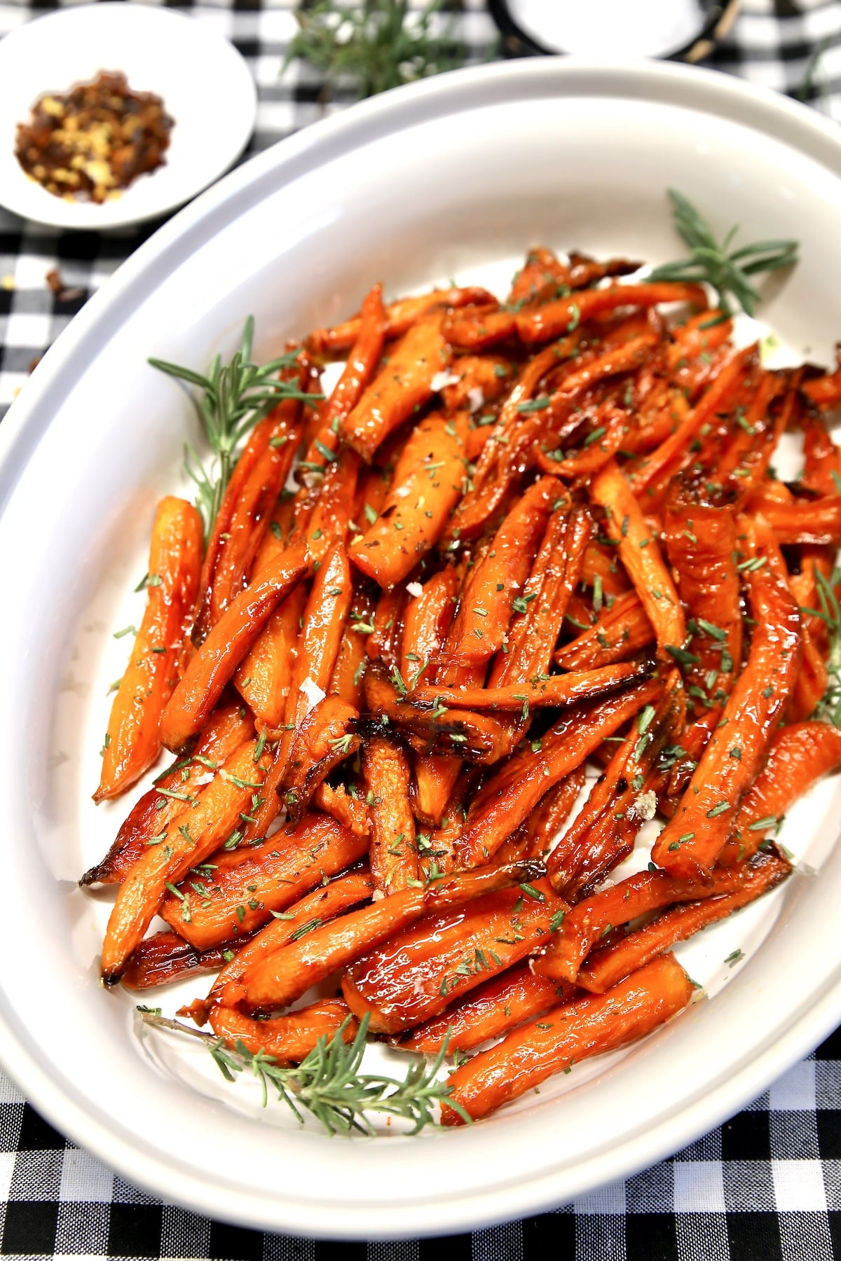 Roasted carrots on a plate.